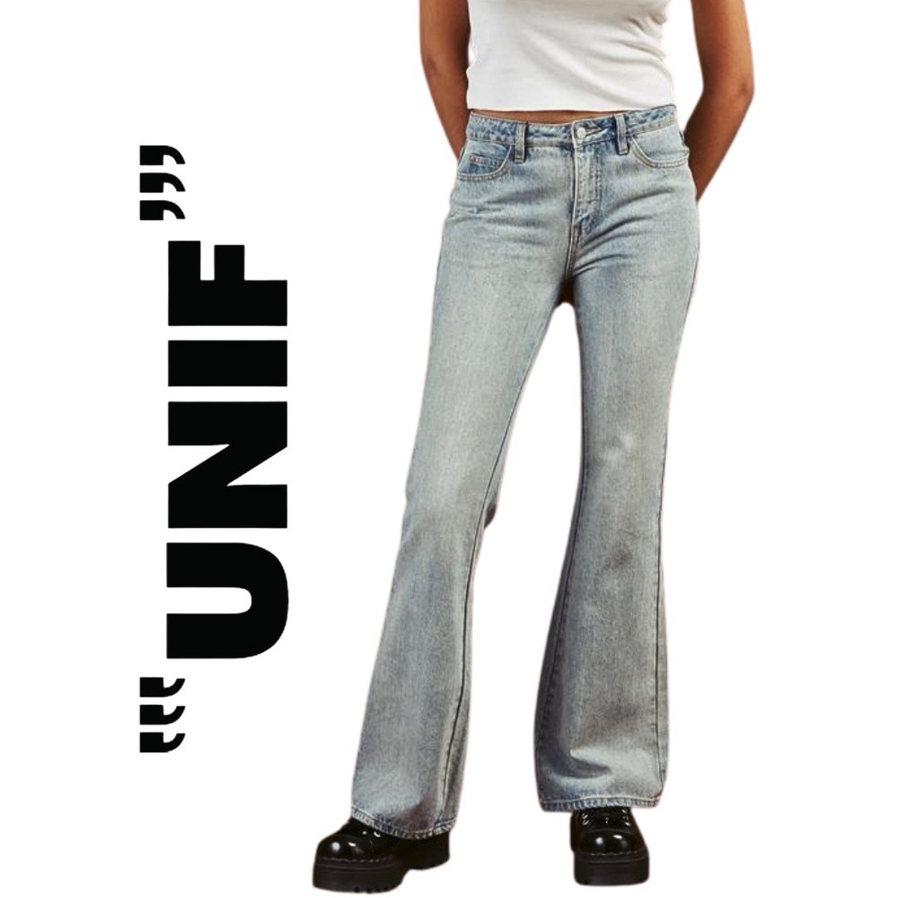 UNIF, Women's Light Wash Flare Jeans Size 30 Blue
